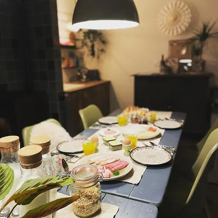 Bed & Breakfast Heerlijk! De Kwakel